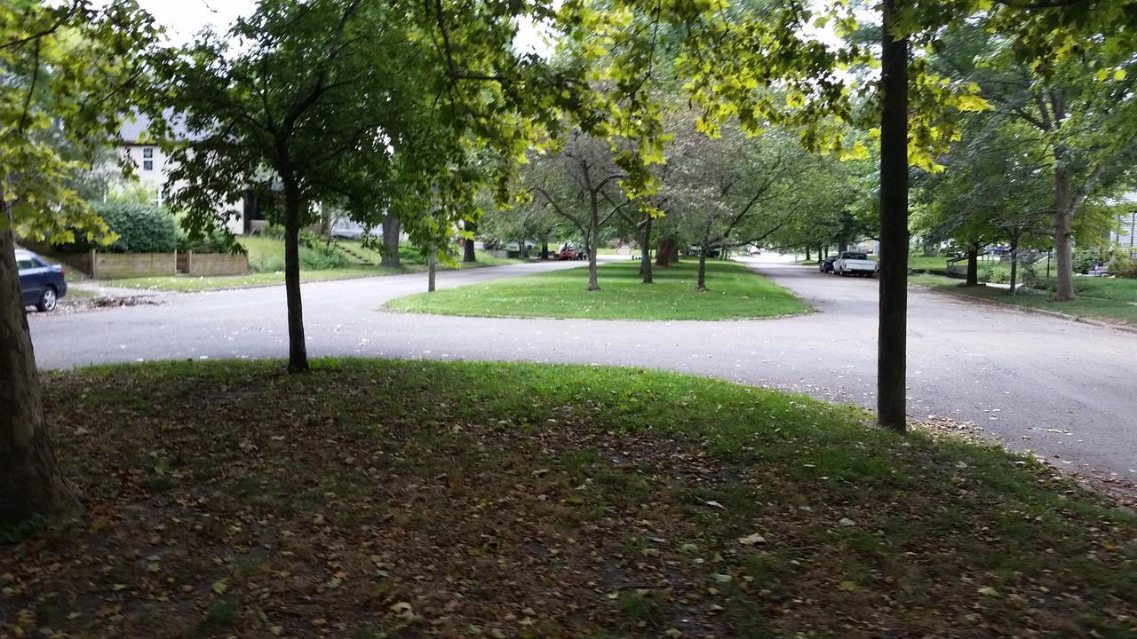 1551 Sturm Ave Apartment Indianapolis Ngoại thất bức ảnh