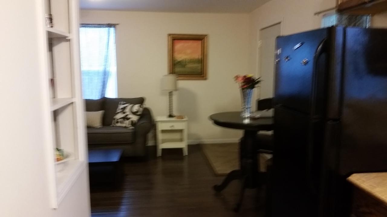 1551 Sturm Ave Apartment Indianapolis Ngoại thất bức ảnh