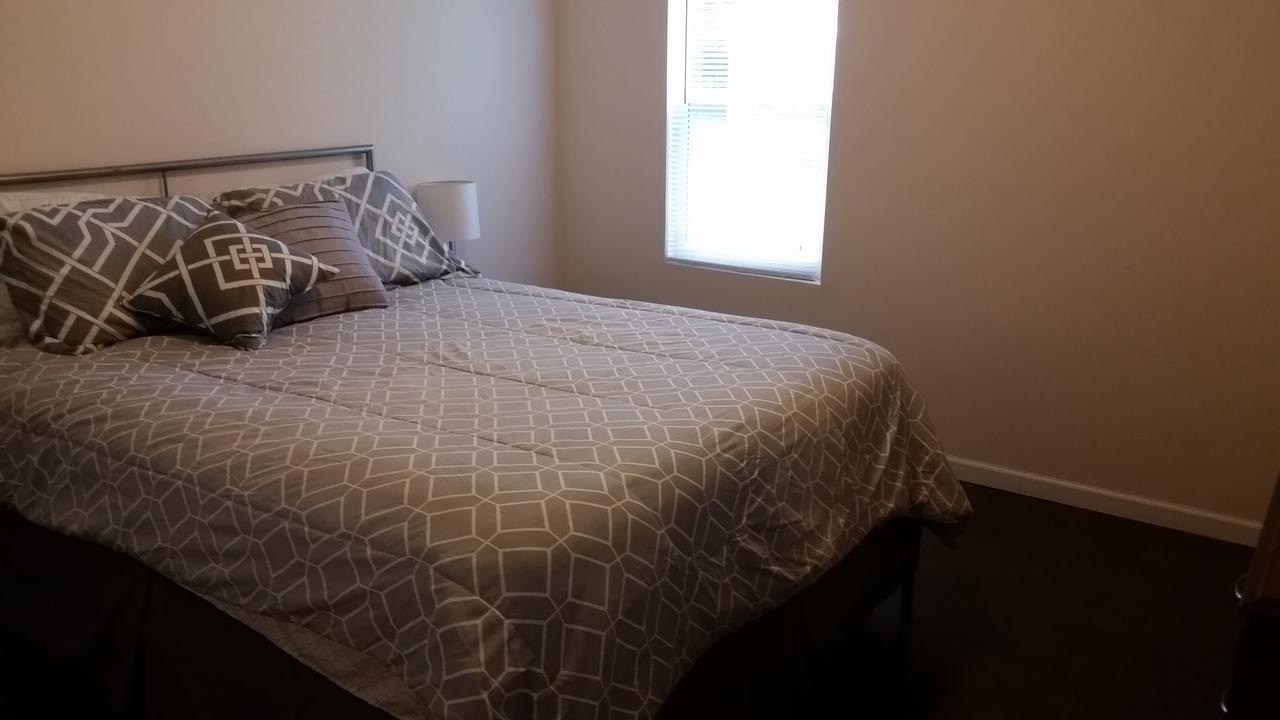 1551 Sturm Ave Apartment Indianapolis Ngoại thất bức ảnh