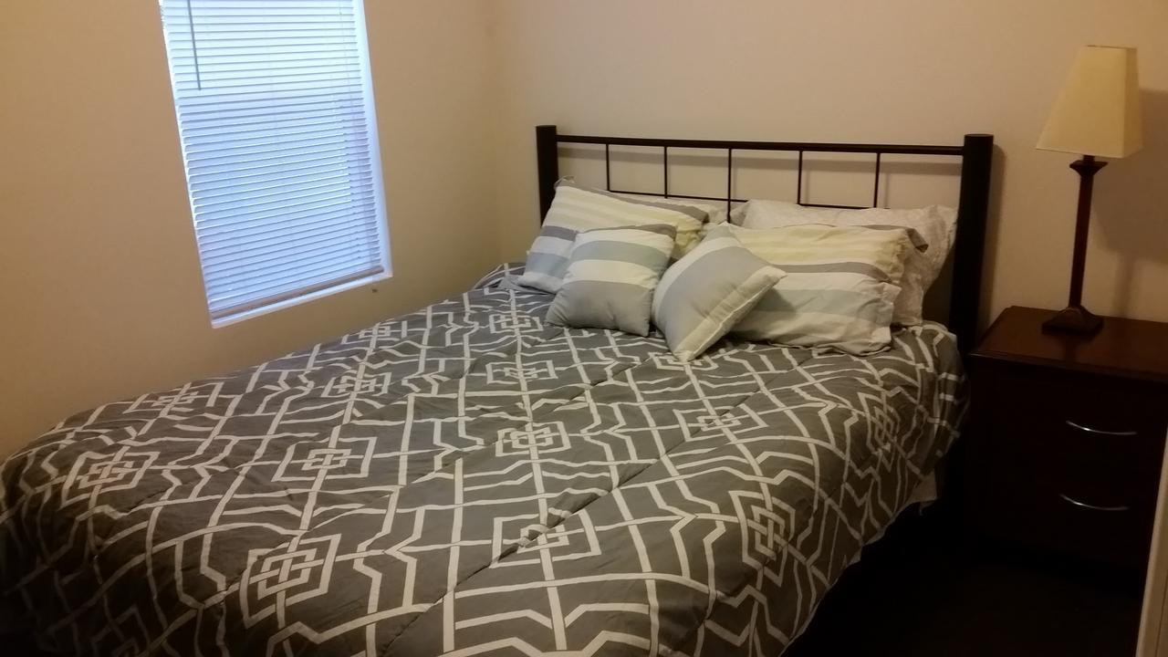 1551 Sturm Ave Apartment Indianapolis Ngoại thất bức ảnh